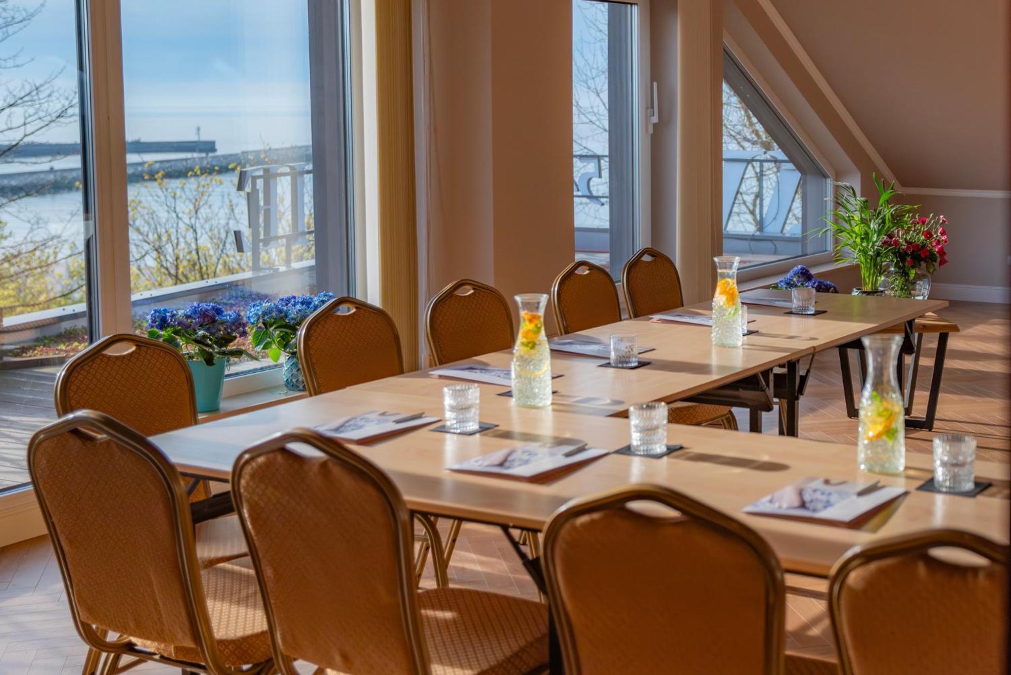 Hotel Szerokie Wody Sea & Sand Ustka Buitenkant foto